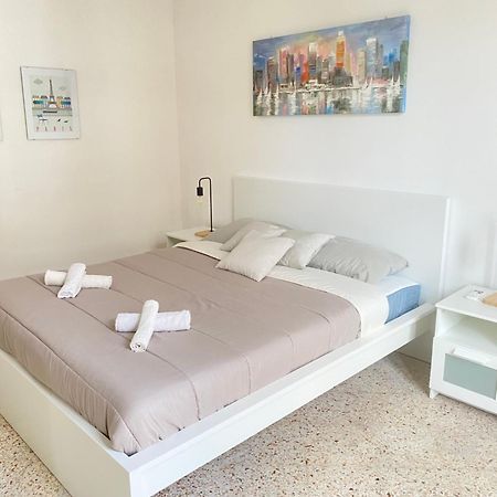 Urban Poet Retreat - Casa Di Vincenzo E Andrea 2 Daire Palermo Dış mekan fotoğraf