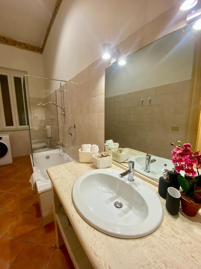 Urban Poet Retreat - Casa Di Vincenzo E Andrea 2 Daire Palermo Dış mekan fotoğraf