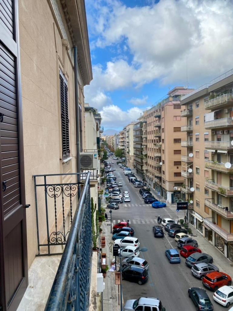 Urban Poet Retreat - Casa Di Vincenzo E Andrea 2 Daire Palermo Dış mekan fotoğraf