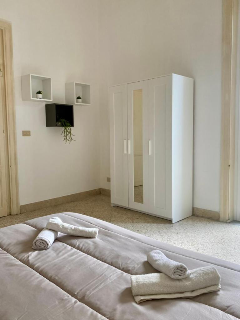 Urban Poet Retreat - Casa Di Vincenzo E Andrea 2 Daire Palermo Dış mekan fotoğraf